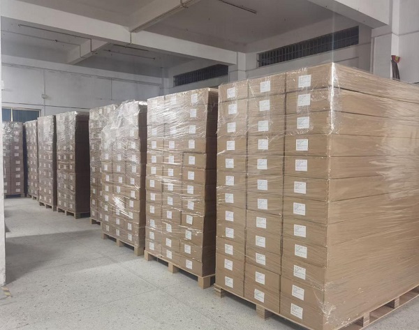 Произвеждаме с отдаденост, сервираме със сърце.